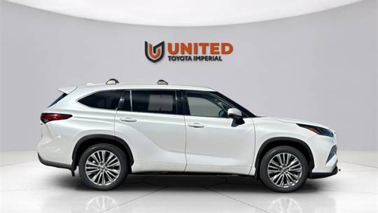 2023 Toyota Highlander