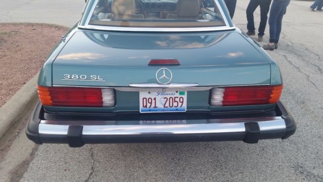 great condition silver mercedes benz 380 sl
