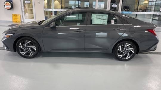 2024 Hyundai Elantra