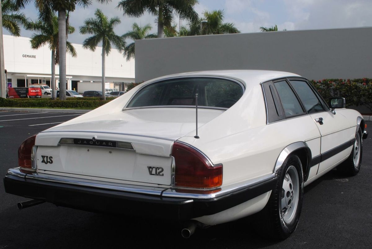 1986 jaguar xjs coupe, 5.3l v12, aut trans, extra clean, no reserve