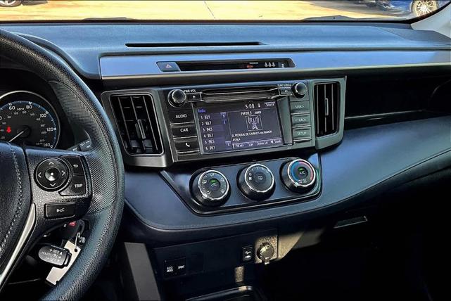 2018 toyota rav4 le