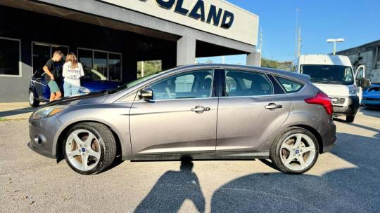 2013 ford focus titanium hatchback