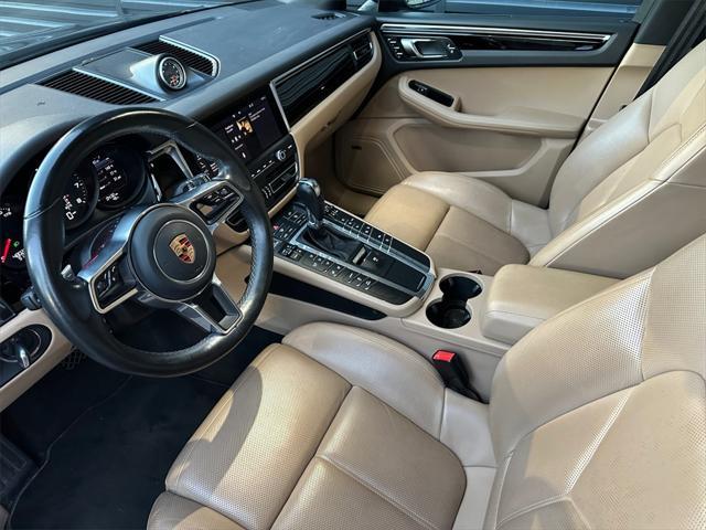 2020 porsche macan base