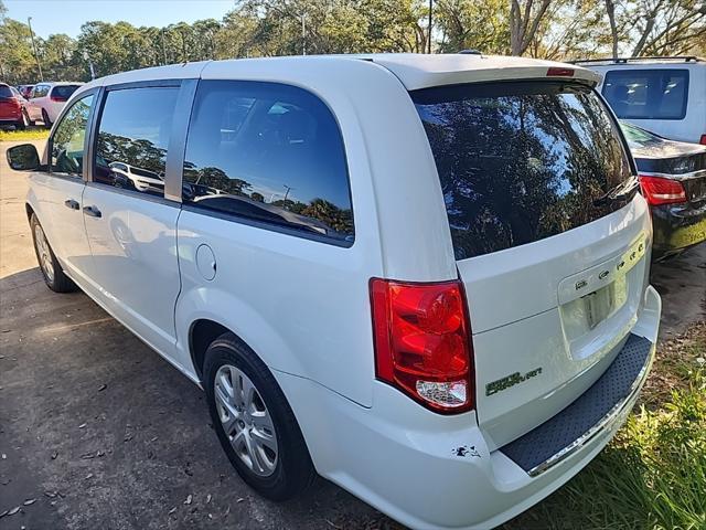 2020 dodge grand caravan se