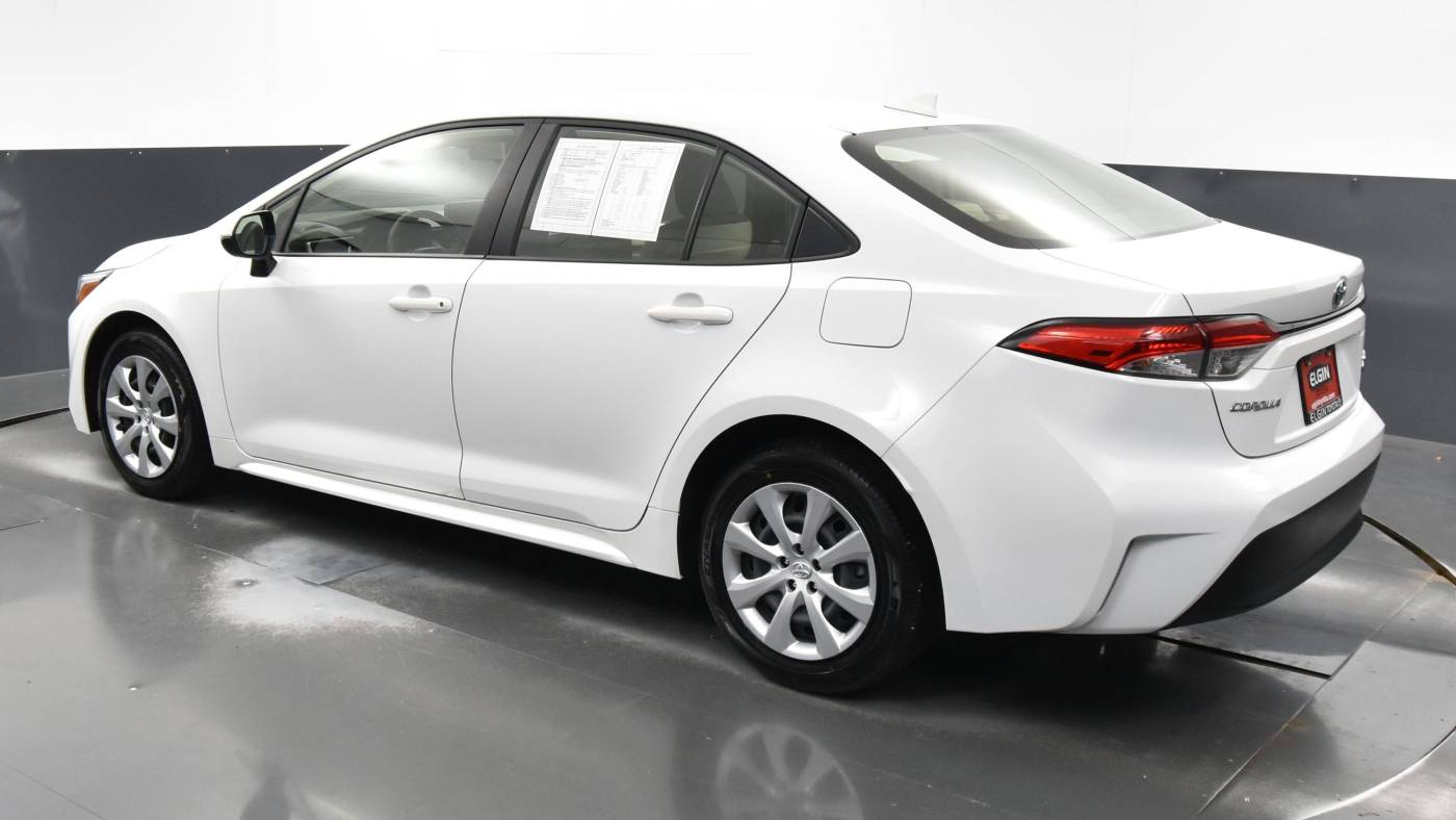 2023 toyota corolla hybrid le