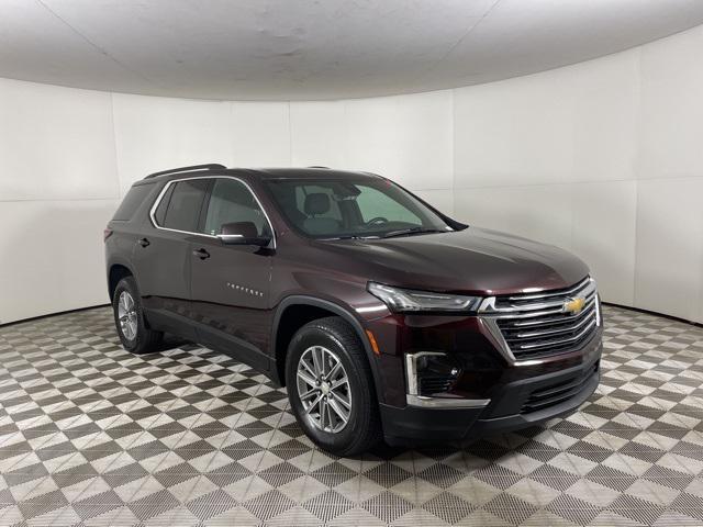 2022 chevrolet traverse lt cloth