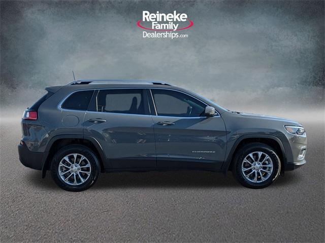2021 jeep cherokee latitude lux