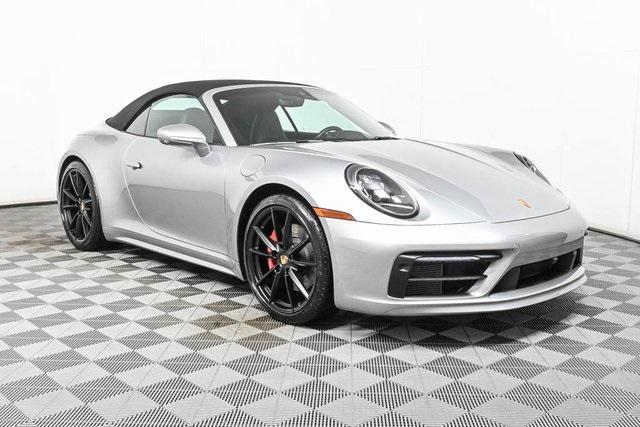 2022 porsche 911 carrera 4s cabriolet
