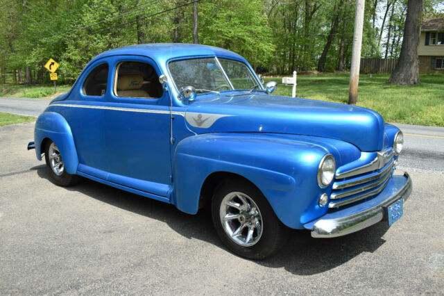 1948 ford coupe, steel, 302 pwr, 9" a/c, all ford. ex. cond. (video)