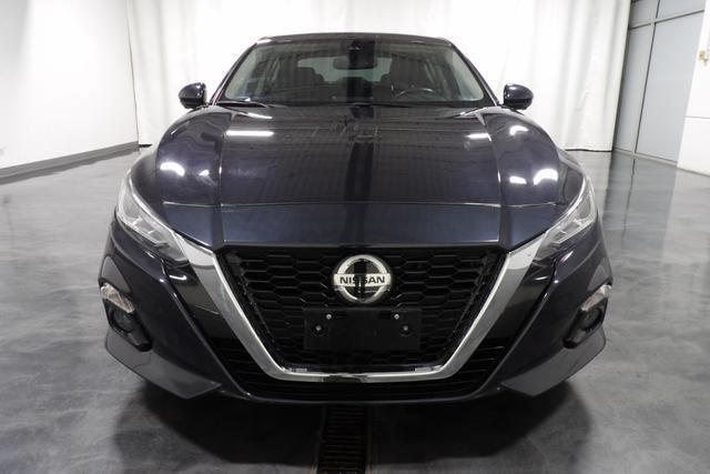 2021 nissan altima 2.5 platinum