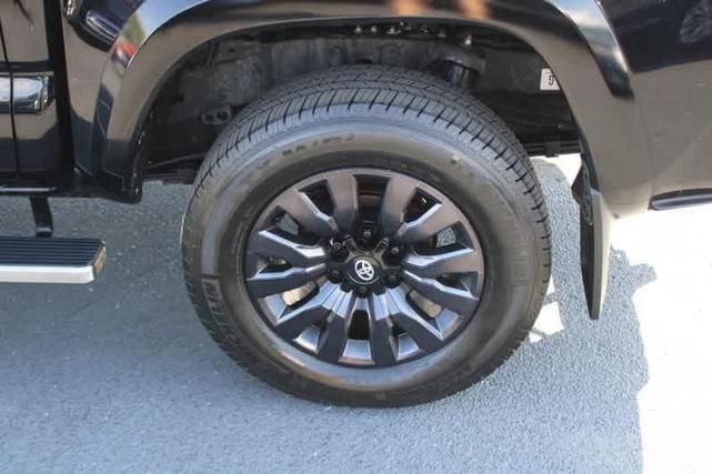 2023 toyota tacoma limited