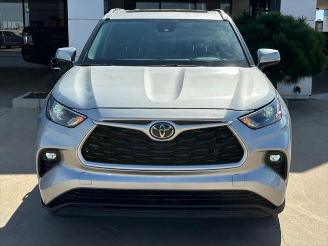 2023 toyota highlander l