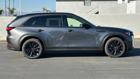 2025 Mazda CX-90