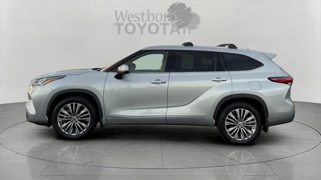 2021 toyota highlander platinum