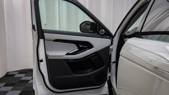 2025 Land Rover Range Rover Evoque