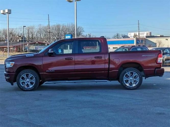 2021 ram 1500 crew cab big horn pickup 4d 5 1/2 ft in gary, indiana