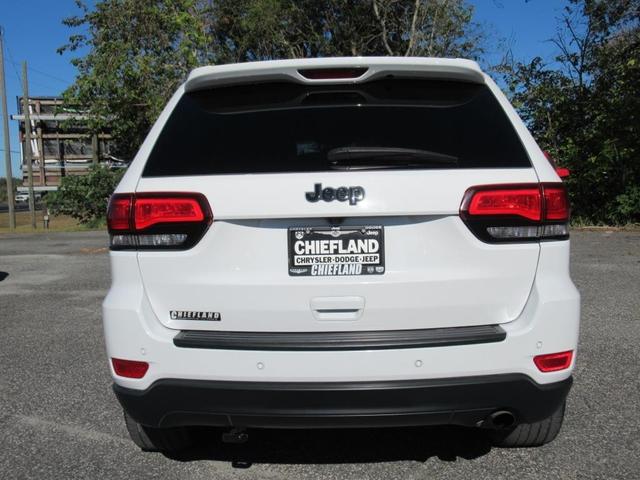 2020 jeep grand cherokee upland