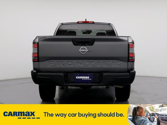 2022 nissan frontier s