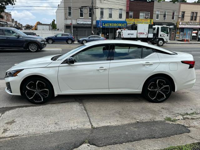 2023 nissan altima 2.5 sr awd 4dr sedan