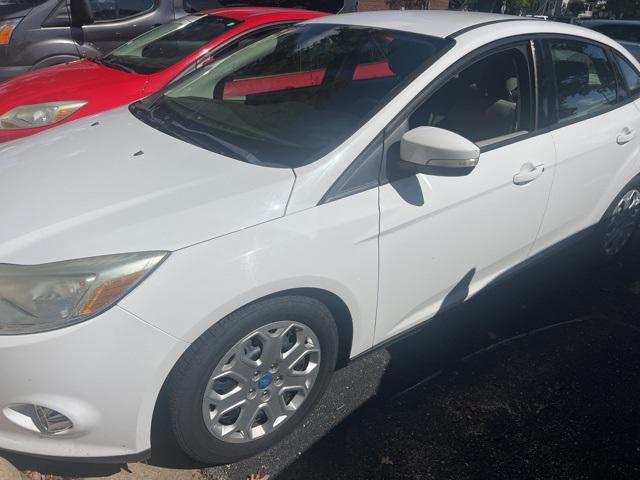 2012 ford focus se
