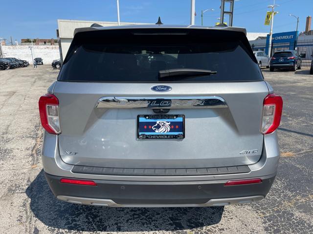 2023 ford explorer xlt