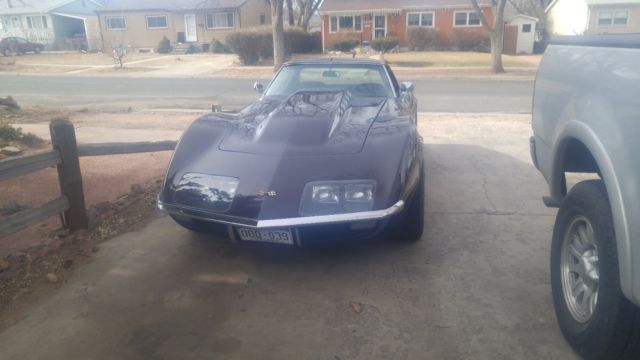1970 corvette coupe / t-tops / 4-speed / 350