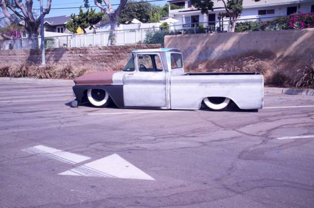 1962 c10 pickup - short bed - fleet side - big window - bagged