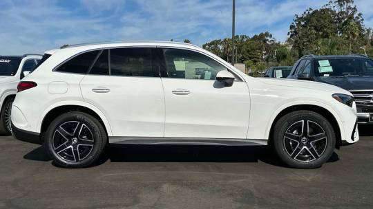 2025 Mercedes-Benz GLC