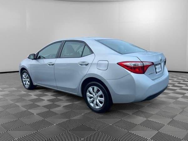 2015 toyota corolla in elk grove village, illinois