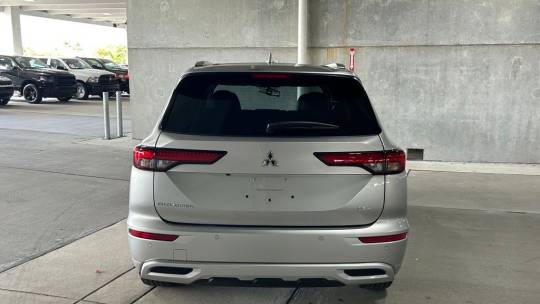 2024 Mitsubishi Outlander
