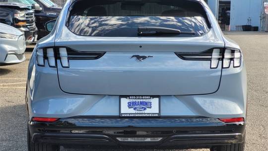 2024 Ford Mustang Mach-E