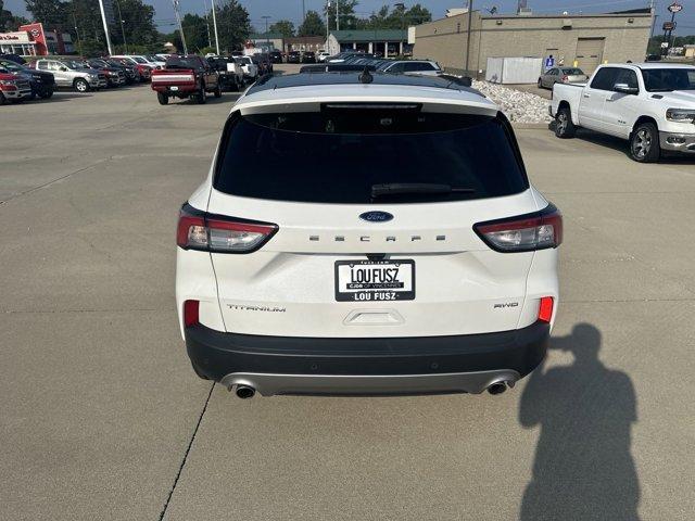2021 ford escape titanium