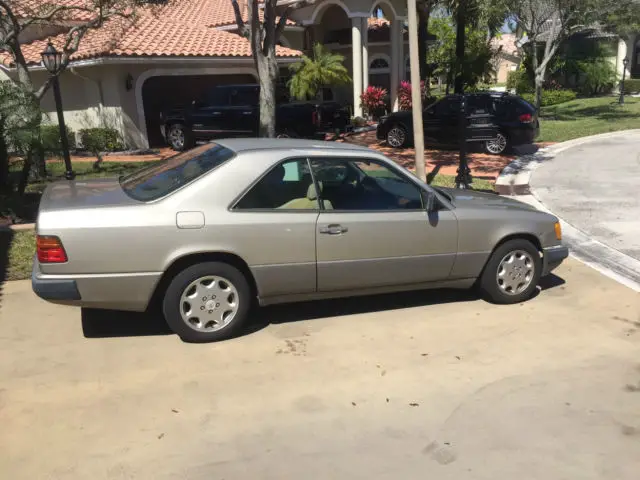 1989 mercedes benz 300 ce