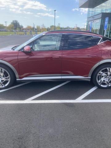 2023 genesis gv60 performance awd