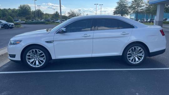 2017 Ford Taurus