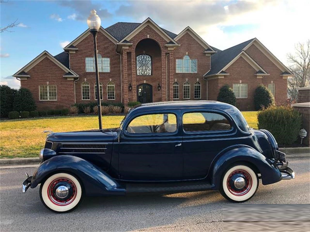 1936 ford sedan