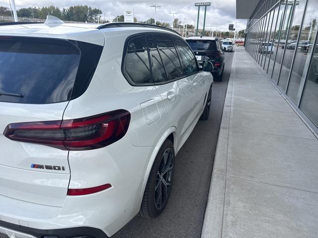 2023 bmw x5 m50i