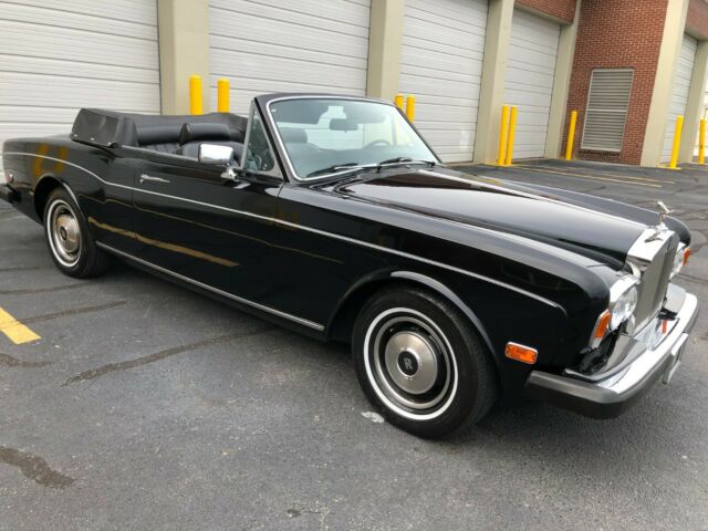 1984 rolls royce corniche convertible