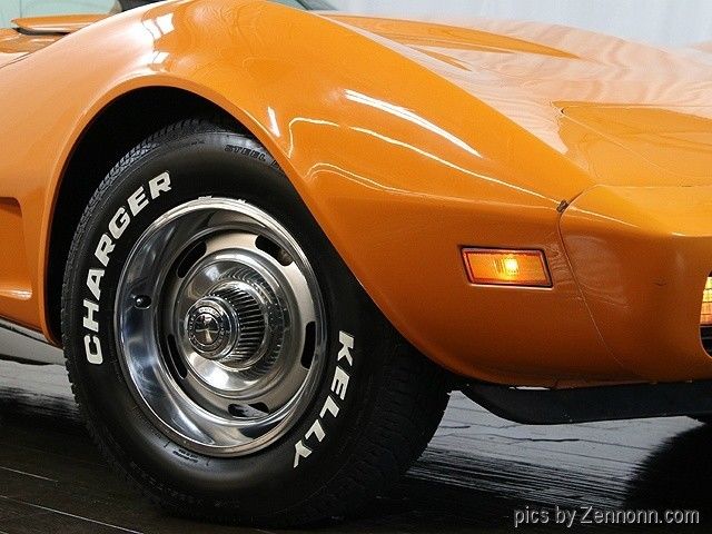 1977 chevrolet corvette 65708 miles