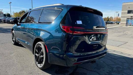 2025 Chrysler Pacifica