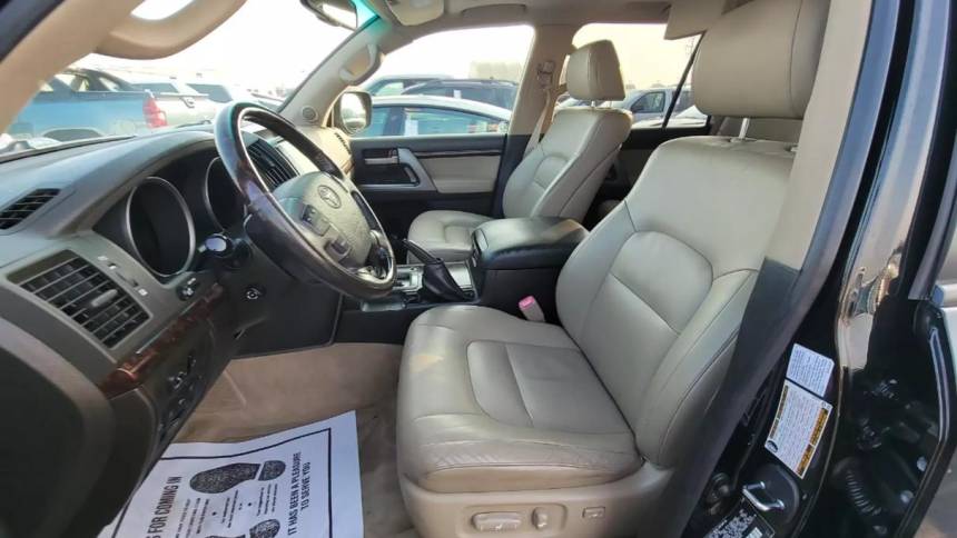2009 toyota land cruiser base