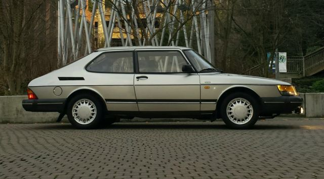 original classic 1991 saab 900 s 3 door non turbo!