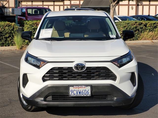 2022 toyota rav4 le