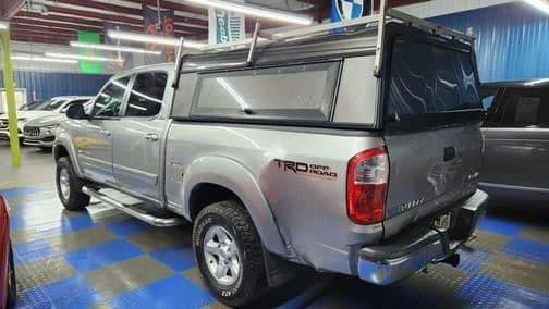 2006 toyota tundra sr5 v8 4x4 double cab 6 ft. box in youngstown, ohio