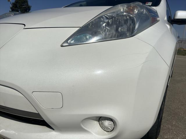 2015 nissan leaf sv