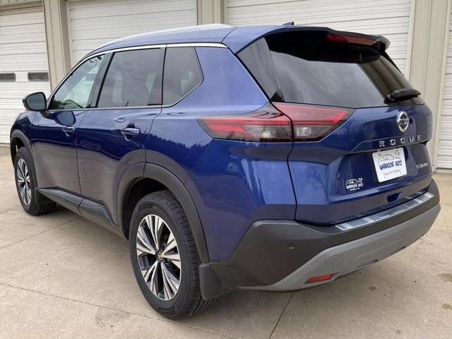 2021 nissan rogue sv
