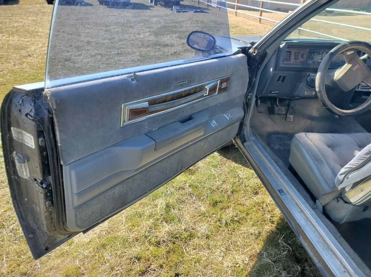 1983 cutlass oldsmobile project car no engine no reserve black