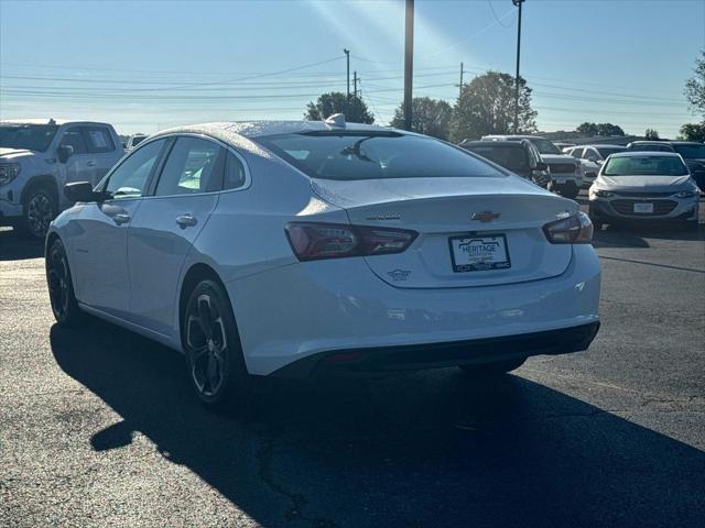 2022 chevrolet malibu fwd lt