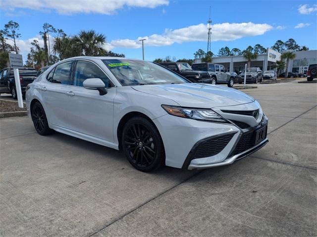 2023 toyota camry xse