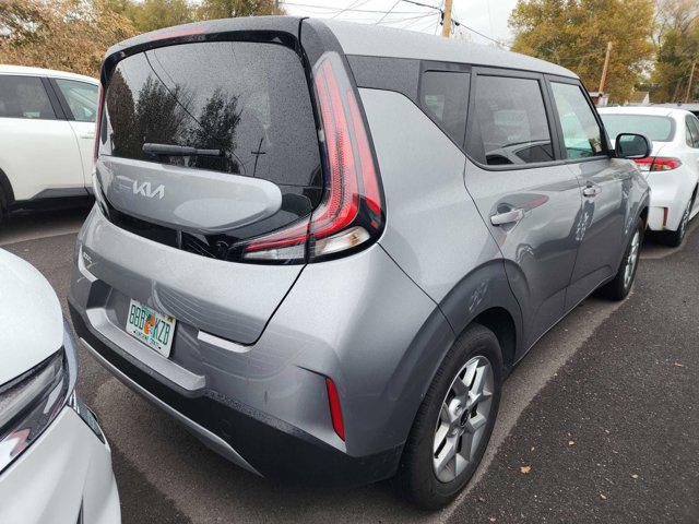 2023 kia soul s
